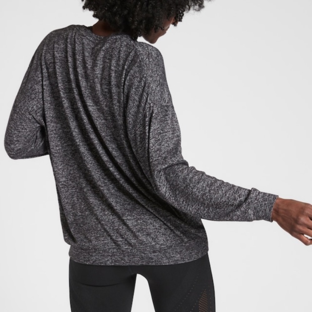 Nwot Pullover - image 2